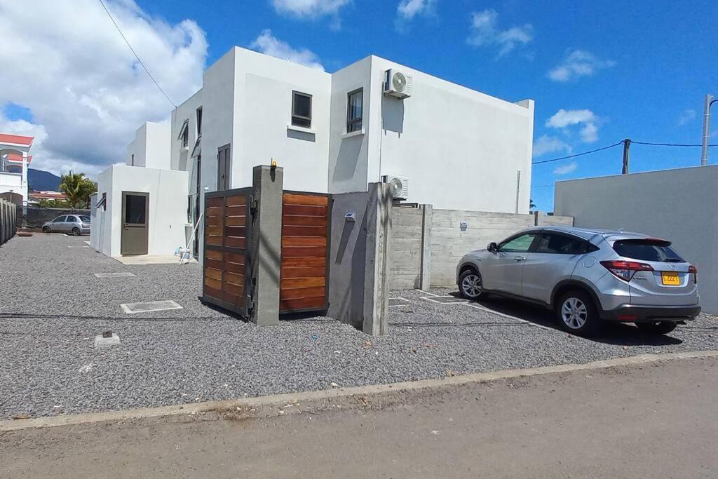 Bois Mapou Self Catering Apartments Unit 203 Ривьер-Нуар Экстерьер фото